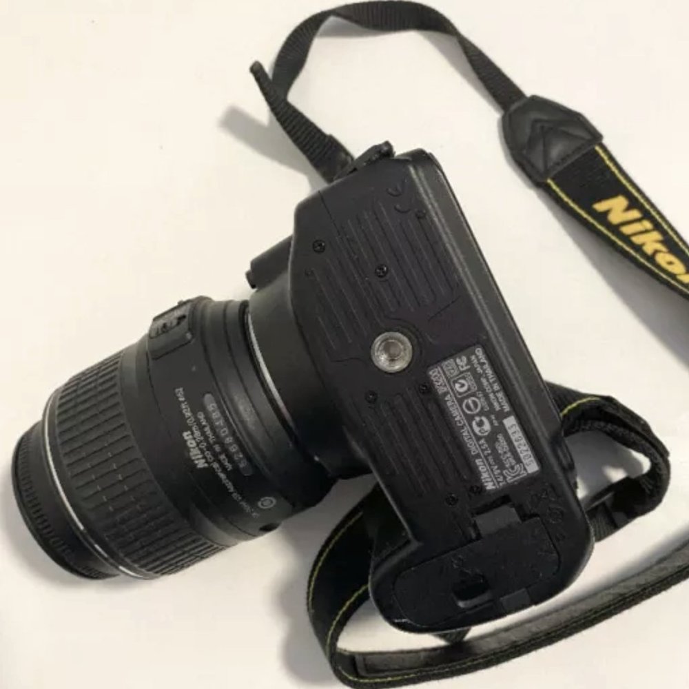 Nikon DSLR Camera D3200 Bundle With Two Lens, Timelapse Remote and More - Picture 9 of 12